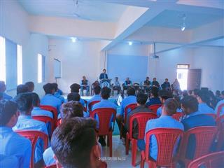 Career Guidance program by CEO Pussore, Shri Mahesh Patel